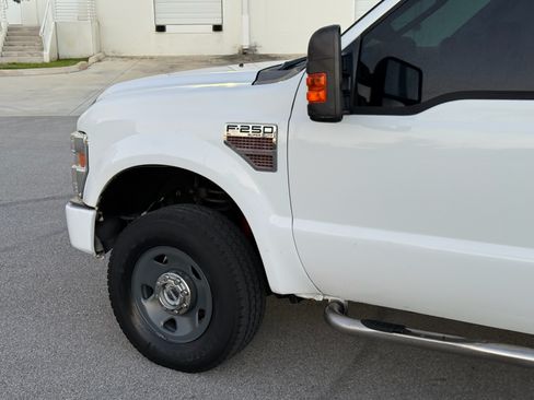 Used 2009 Ford F250 XL image 30