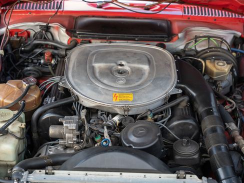Used 1987 Mercedes-Benz 560 SL image 82