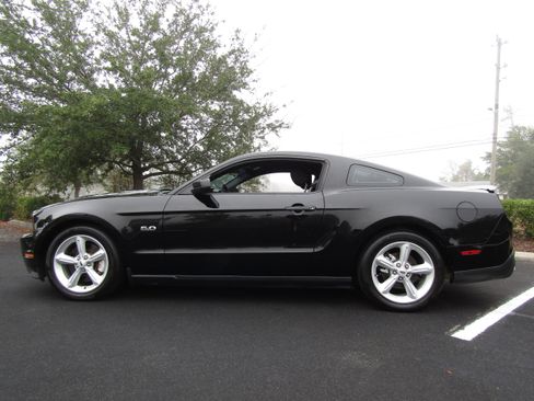 Used 2012 Ford Mustang GT image 1
