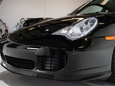 Used 2001 Porsche 911 Turbo Coupe AWD/4WD image 34