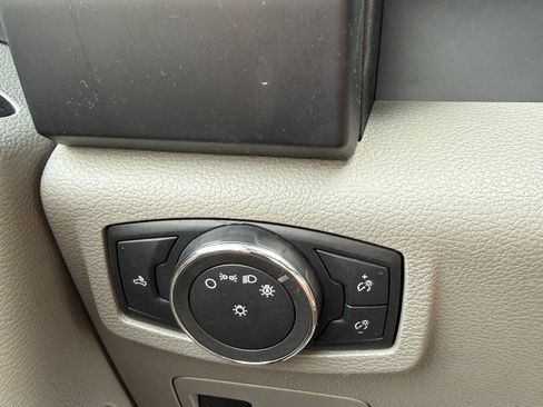 Used 2017 Ford F150 XL image 11