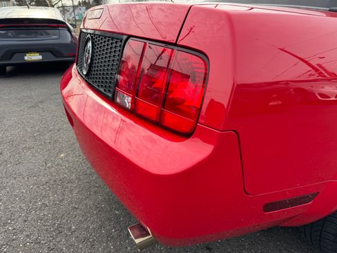 Used 2007 Ford Mustang Premium image 30