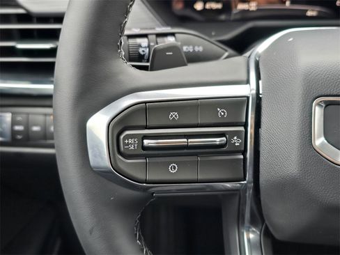 New 2026 GMC Acadia Elevation image 17