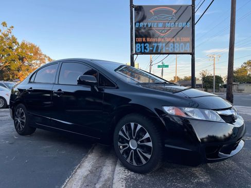 Used 2011 Honda Civic LX image 2