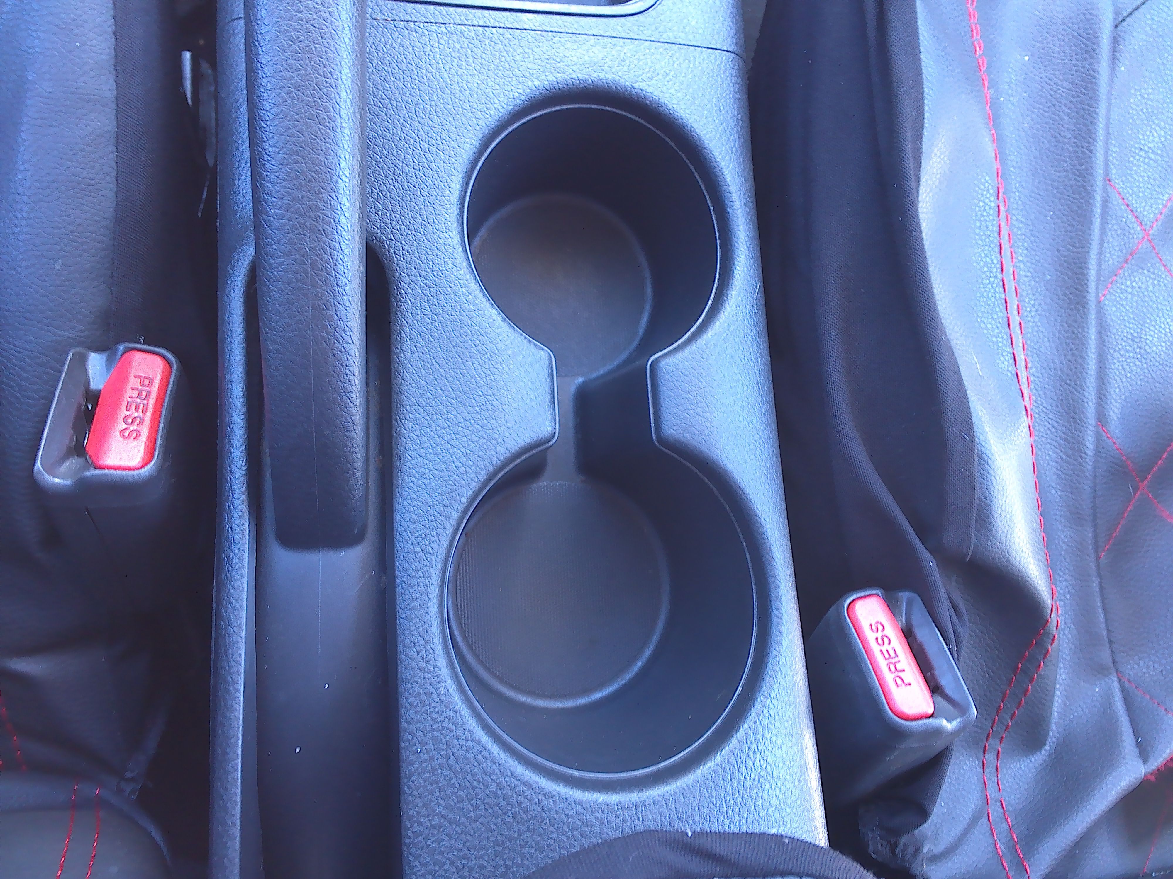 Used 2015 Nissan Sentra SV FWD image 20