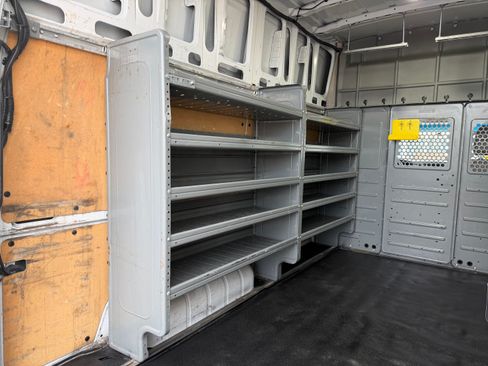 Used 2021 Nissan NV image 8