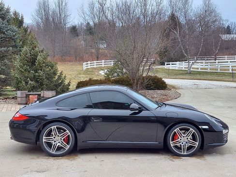 Used 2009 Porsche 911 Carrera 4S image 8