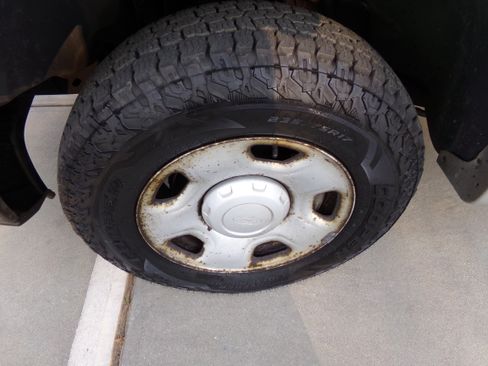 Used 2009 Ford F150 2WD Regular Cab XL image 9