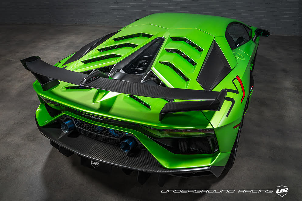 Used 2019 Lamborghini Aventador SVJ AWD/4WD image 4
