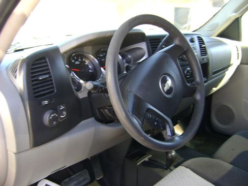Used 2008 Chevrolet Silverado 2500 image 7