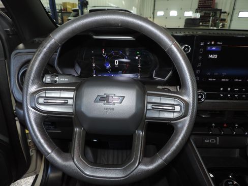 Used 2023 Chevrolet Colorado Trail Boss image 51