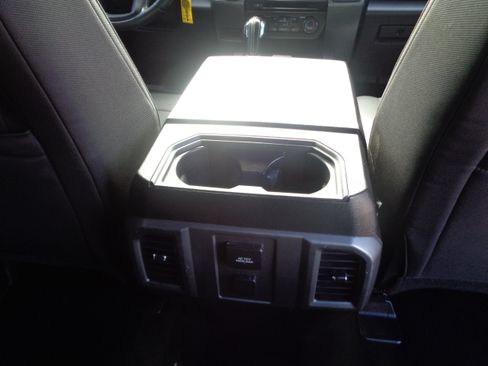 Used 2015 Ford F150 Sport image 39