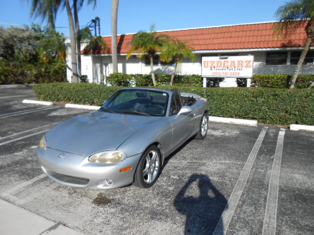 Used 2005 MAZDA MX-5 Miata LS RWD image 1