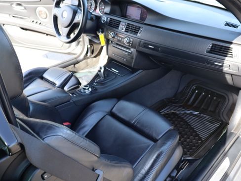Used 2009 BMW M3 Convertible RWD image 20