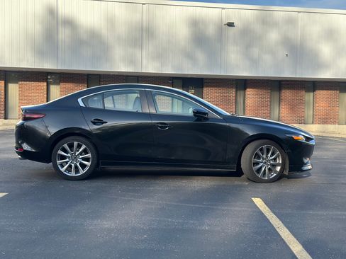 Used 2020 MAZDA MAZDA3 Sedan w/ Select Package FWD image 8