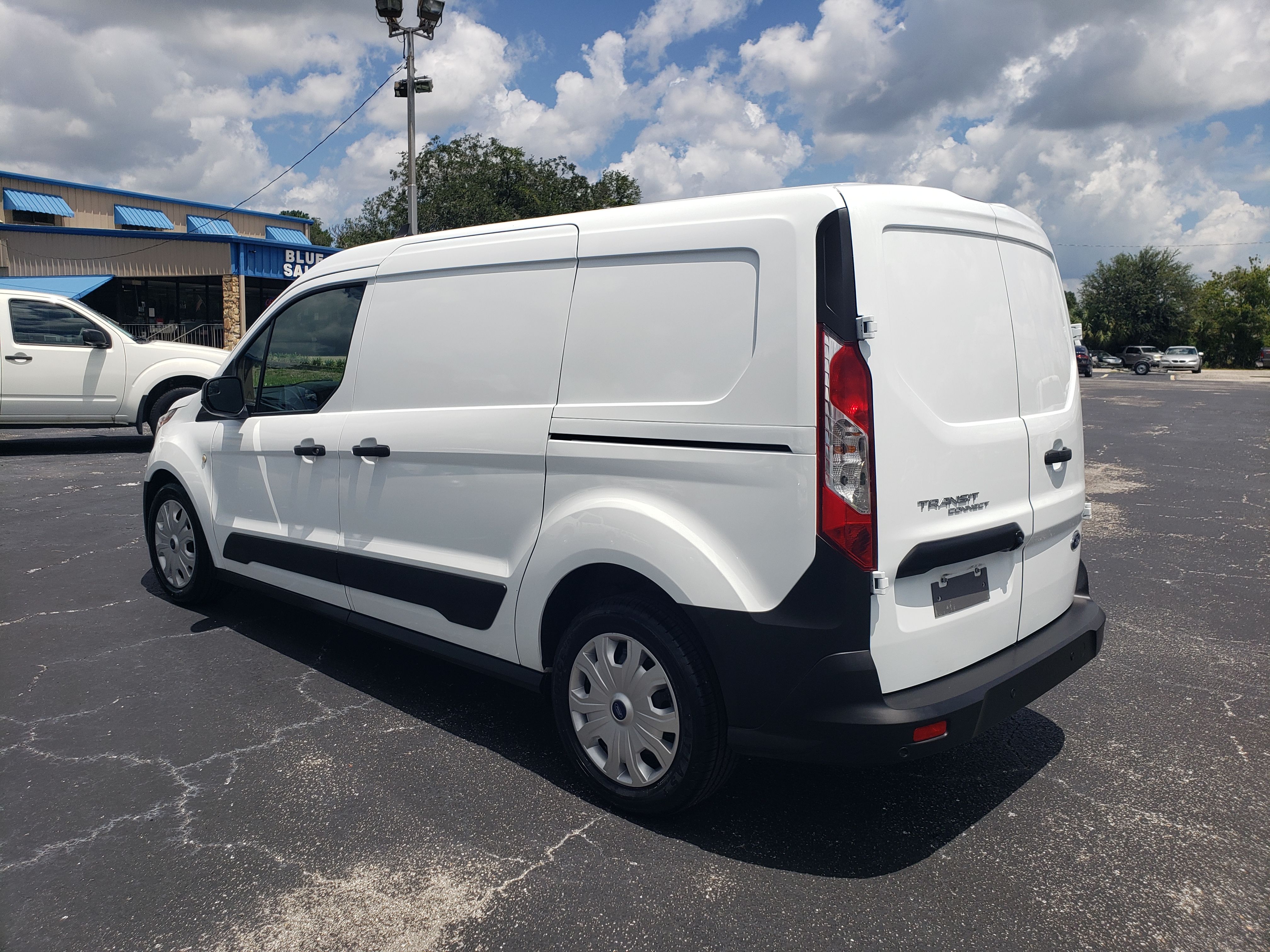 Used 2023 Ford Transit Connect XL Long Wheel Base FWD image 3