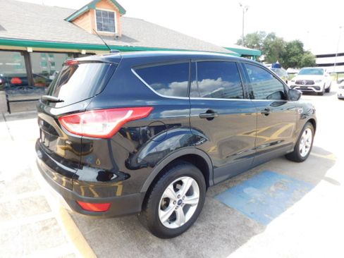 Used 2015 Ford Escape FWD SE image 8