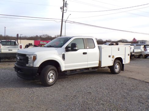 Used 2019 Ford F250 XL image 1