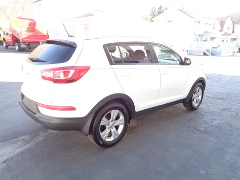 Used 2013 Kia Sportage image 2