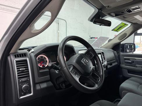 Used 2017 RAM 2500 SLT image 8