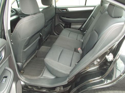 Used 2016 Subaru Legacy 2.5i Premium image 12