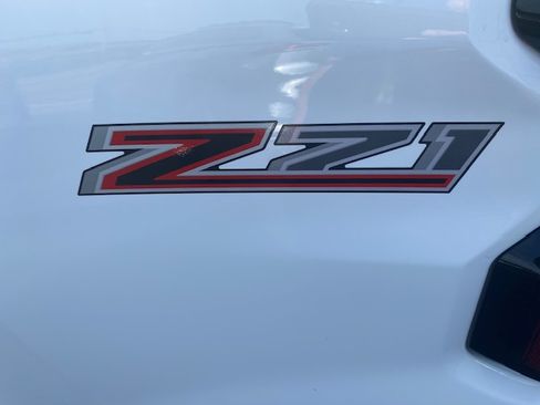 Used 2023 Chevrolet Colorado Z71 image 25