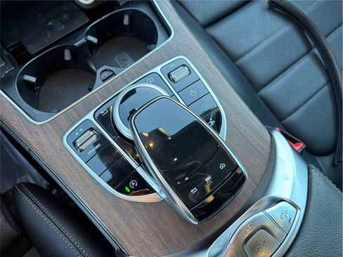 Used 2020 Mercedes-Benz C 300 image 34