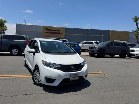 Used 2017 Honda Fit LX image 1