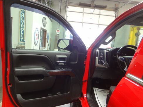 Used 2016 GMC Sierra 2500 SLE image 11