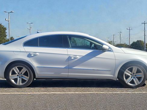 Used 2015 Volkswagen CC Sport image 4