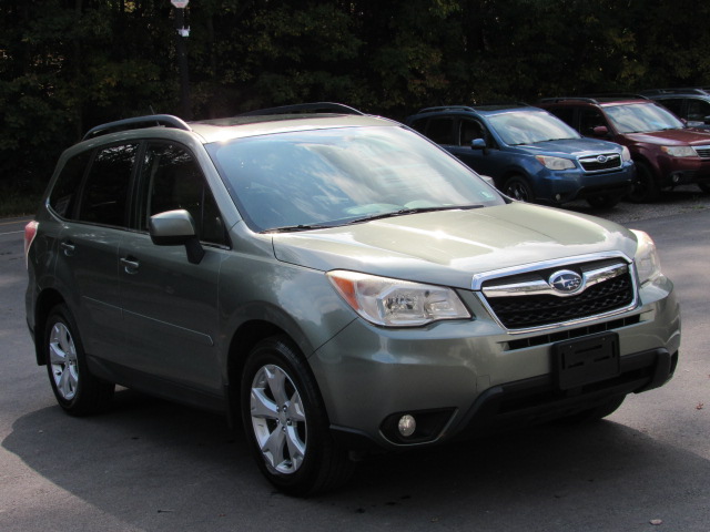 Used 2014 Subaru Forester 2.5i Limited AWD/4WD image 14
