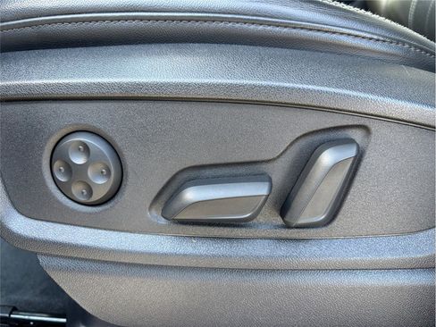 Used 2023 Audi Q5 2.0T Premium Plus image 22