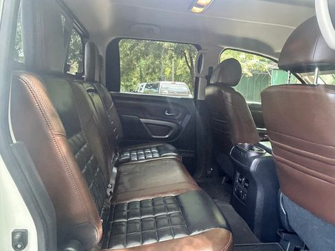 Used 2017 Nissan Titan XD 4x4 Crew Cab image 25