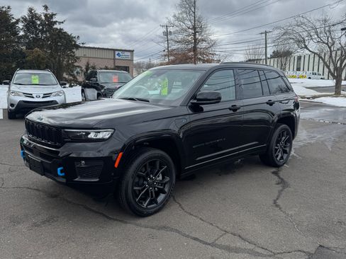 Used 2023 Jeep Grand Cherokee 30th Anniversary image 1