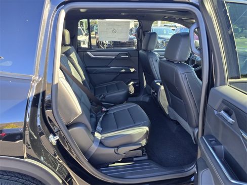 New 2026 GMC Acadia Elevation image 33