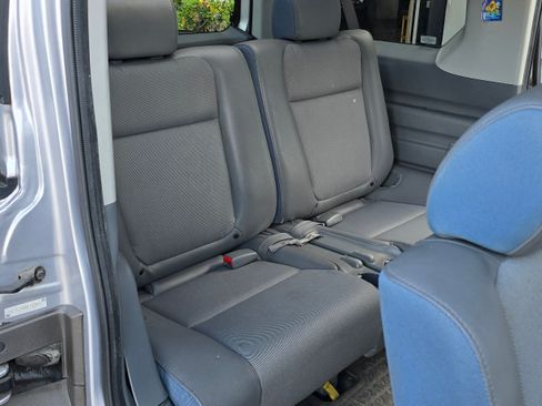 Used 2004 Honda Element EX image 18