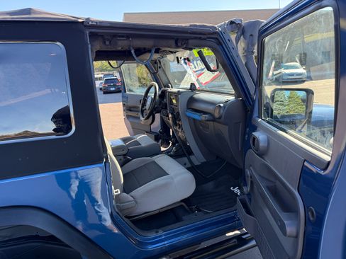 Used 2010 Jeep Wrangler Sport S image 11