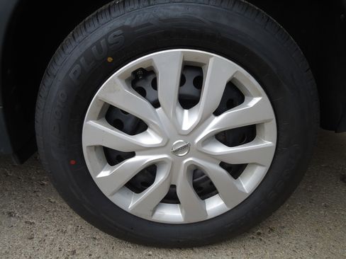 Used 2016 Nissan Rogue S image 20