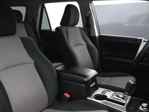 Used 2018 Toyota 4Runner SR5 image 49