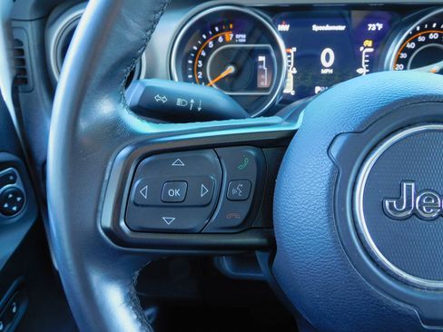 Used 2019 Jeep Wrangler 4WD Unlimited Sport image 25