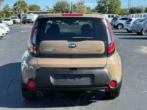 Used 2015 Kia Soul image 5