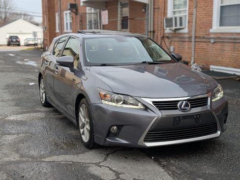Used 2015 Lexus CT 200h image 12