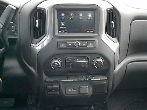 Used 2021 Chevrolet Silverado 3500 W/T image 13