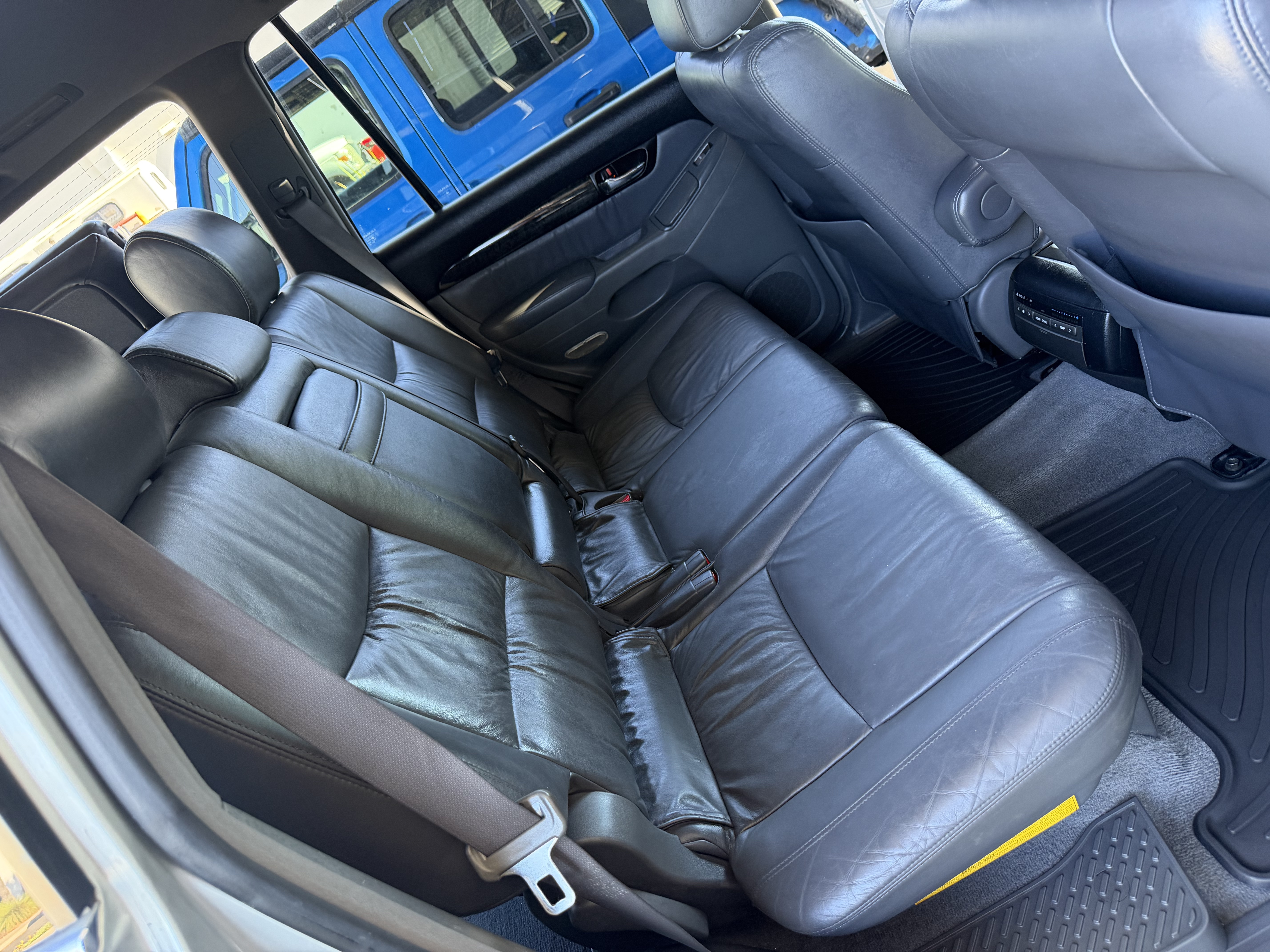 Used 2005 Lexus GX 470 w/ Sport Package AWD/4WD image 28
