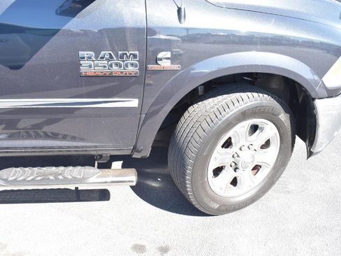 Used 2017 RAM 3500 Laramie image 25