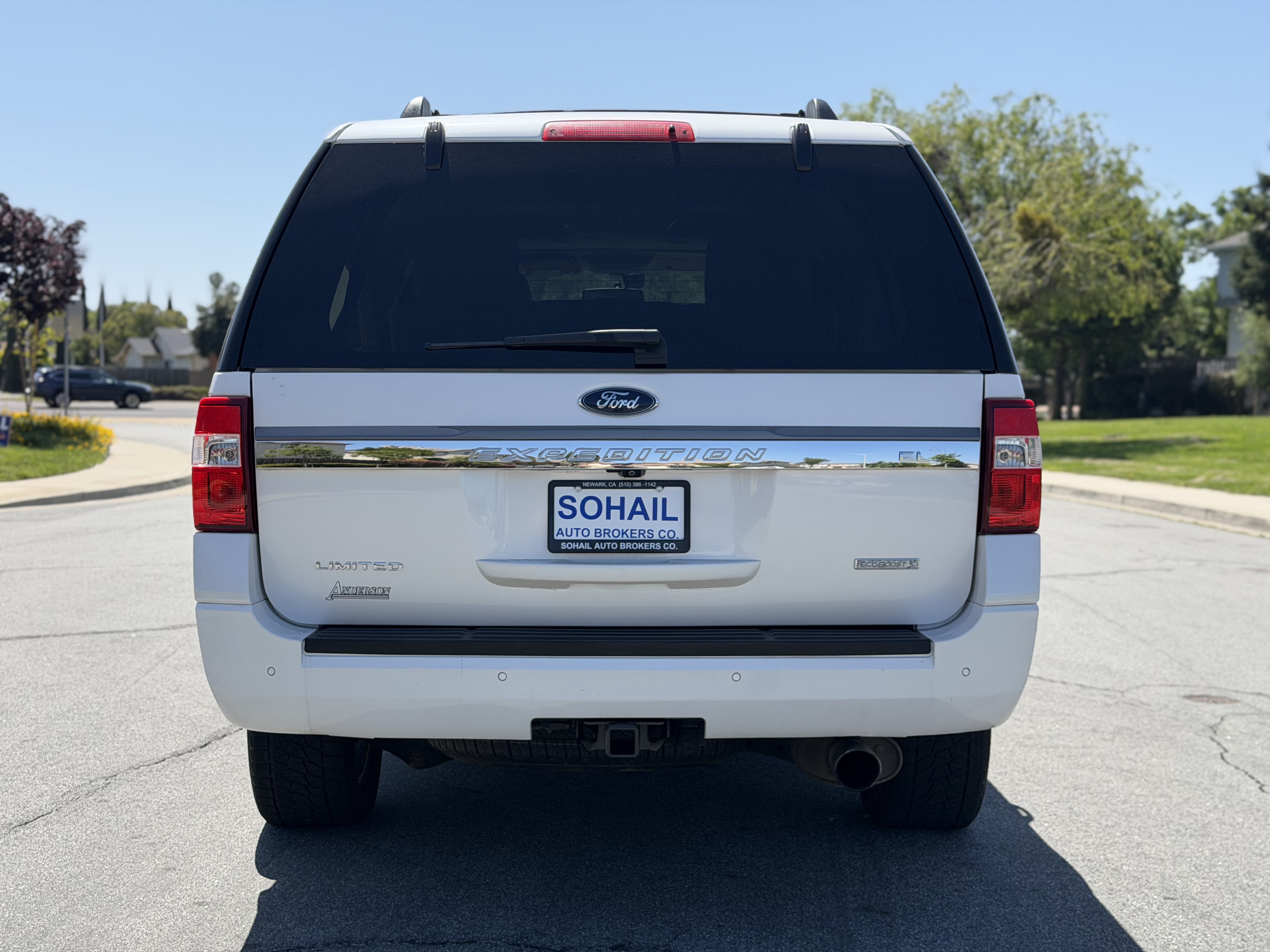 Used 2017 Ford Expedition EL 4WD Limited image 4