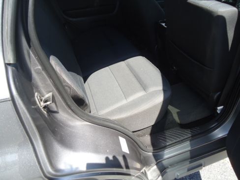 Used 2012 Ford Escape XLT image 8