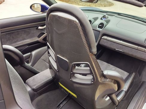 Used 2020 Porsche 718 Boxster Spyder image 39