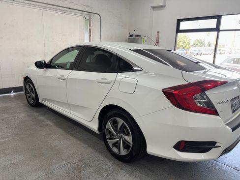 Used 2019 Honda Civic LX image 6