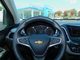Used 2023 Chevrolet Equinox LT image 2
